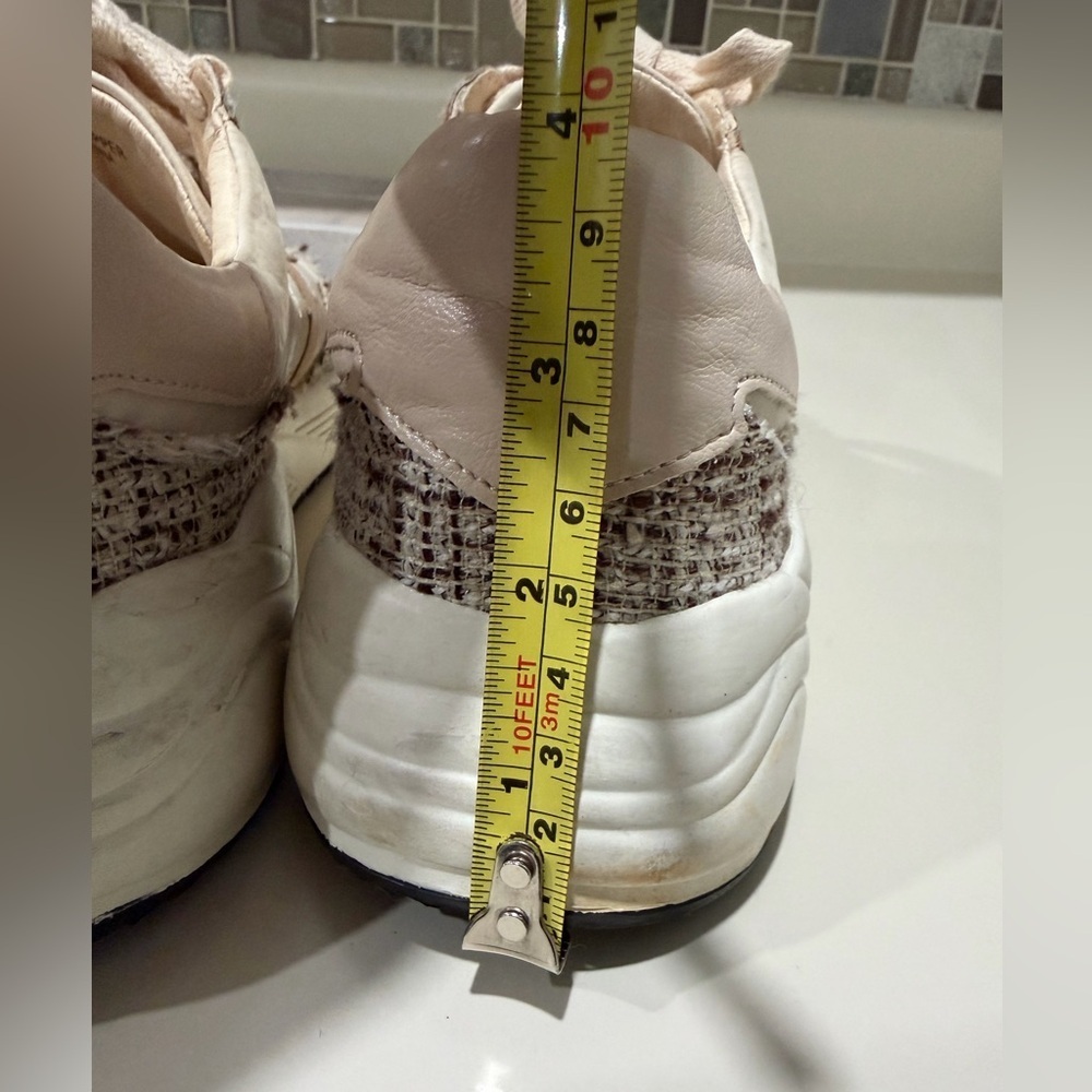 Oasis Society Size9 Women's Sneakers - Picture 6 of 8